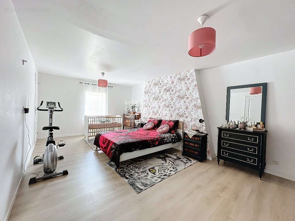 Maison à LA FERTE-GAUCHER