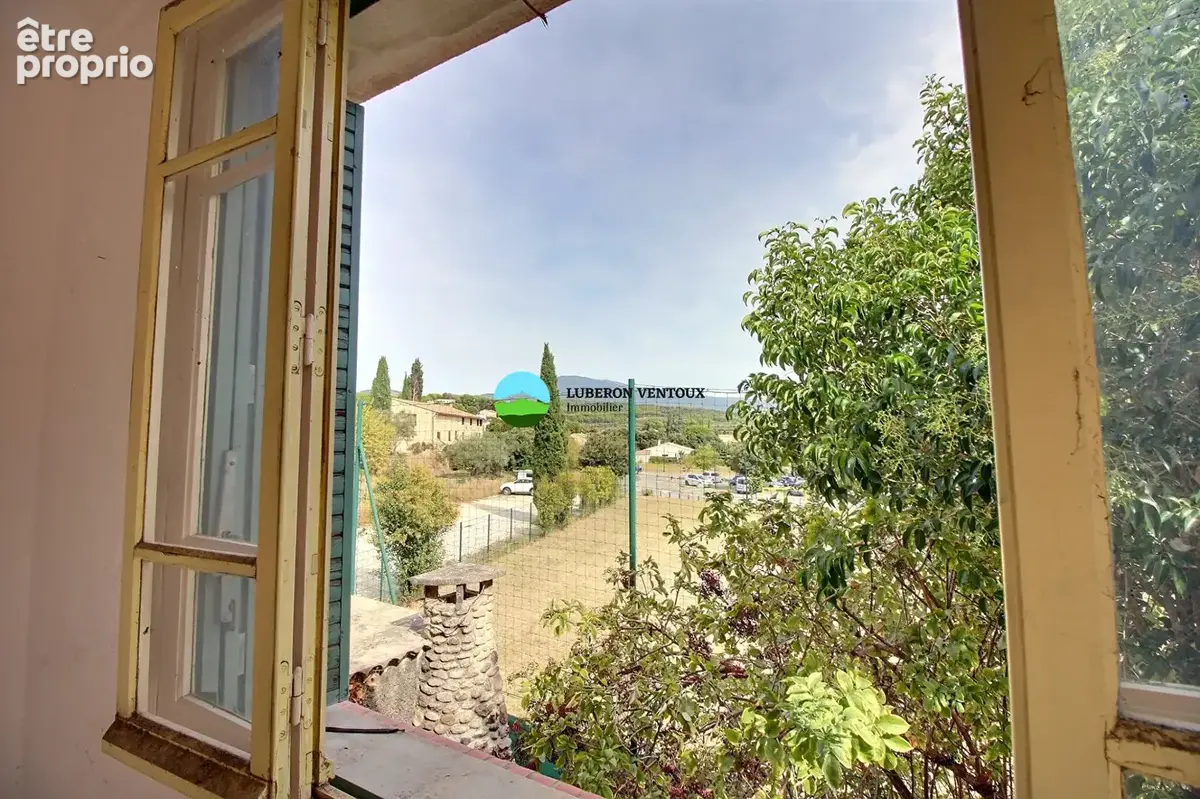 Caromb à deux pas du centre, une maison pleine de potentiel à réinventer ! - photo 5