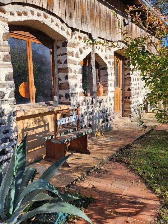 Ancien corps de ferme avec gîte - photo 9