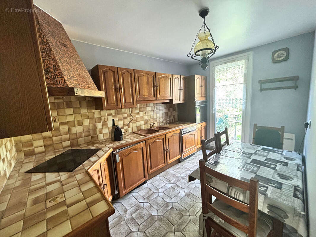 Maison Saint Ouen L Aumone 6 pièce(s) 125 m2 - photo 4