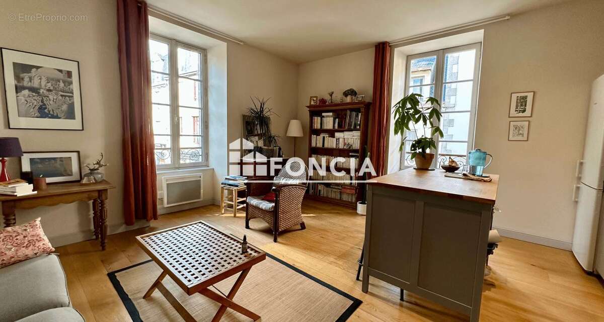 Appartement à QUIMPER