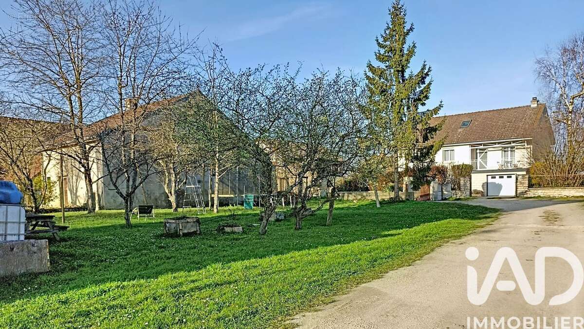 Maison 89 m² à Breteniere  - photo 3