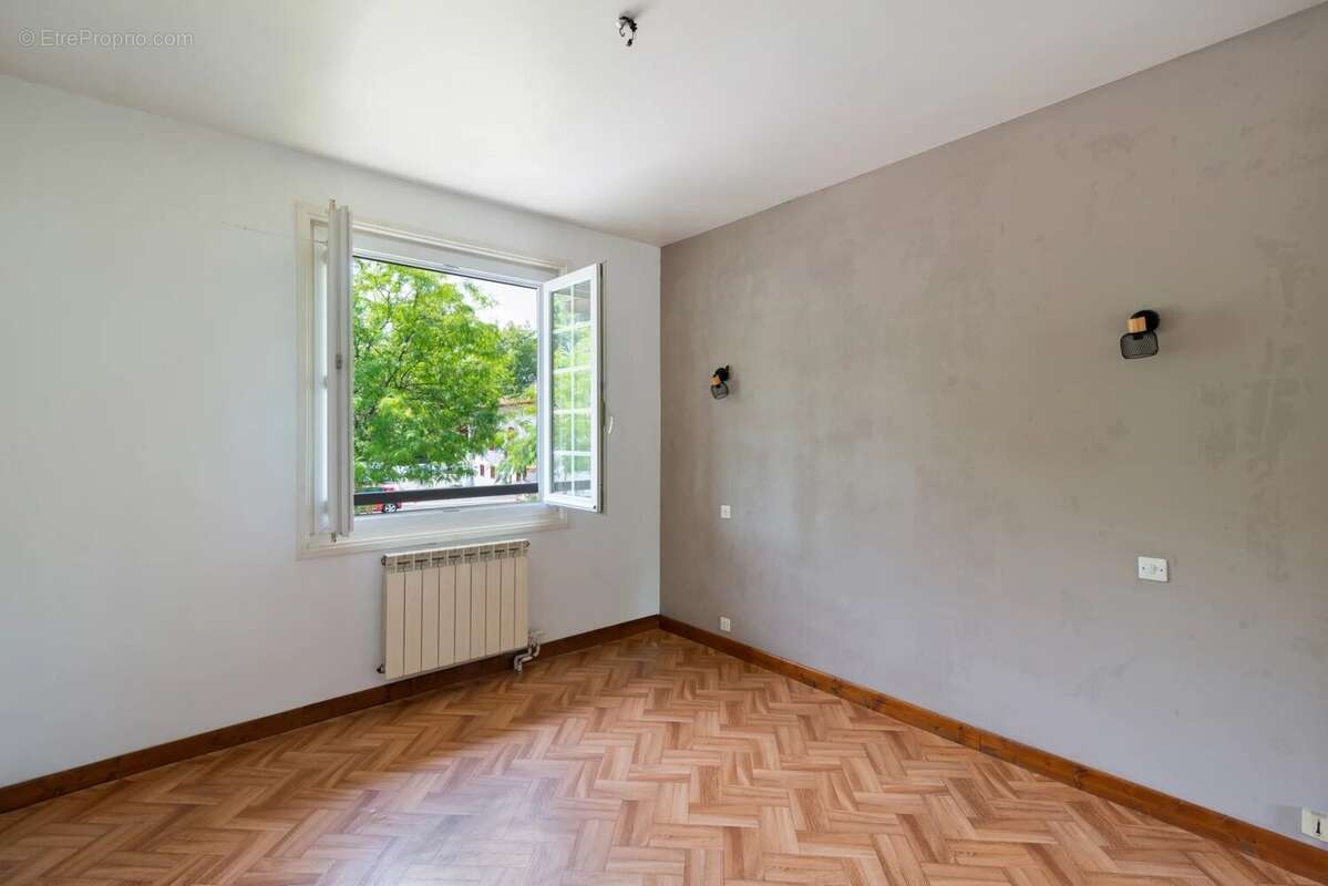 Appartement à URRUGNE