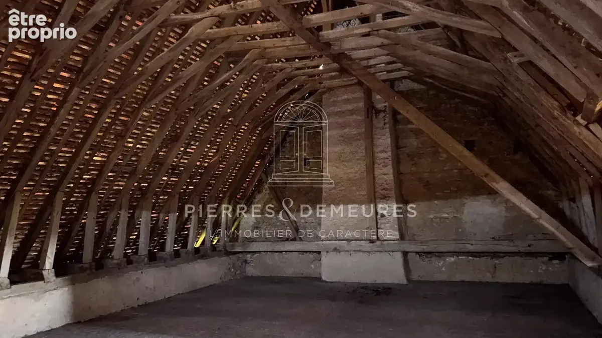 Domaine avec manoir et ses annexes sur 176ha de prairie et bois - photo 12