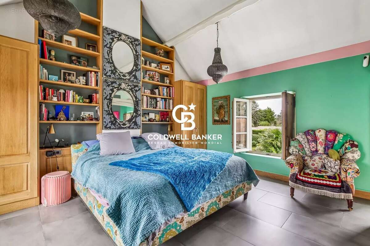 Maison à FEUCHEROLLES