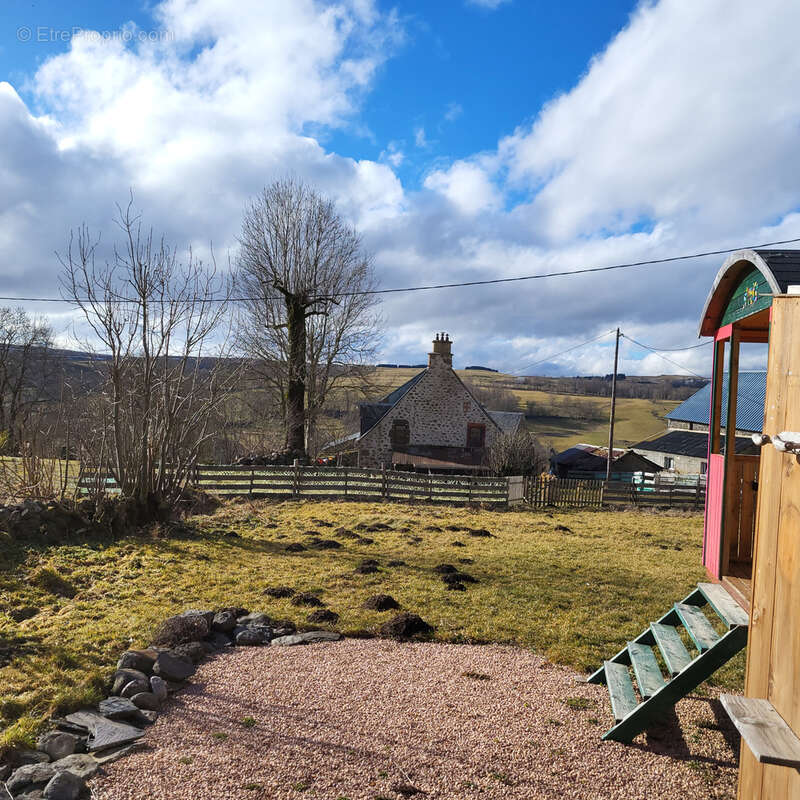 Maison à SAINT-SATURNIN
