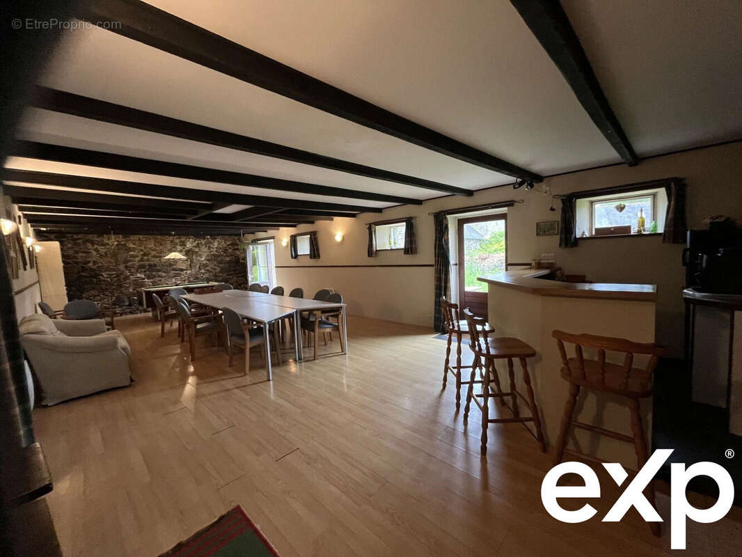 Maison à LA CHAPELLE-NEUVE