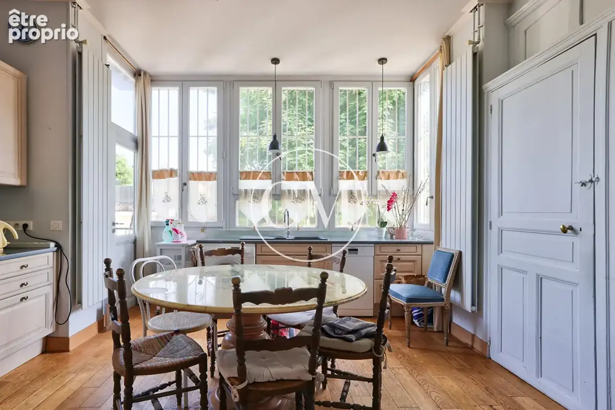Versailles rive droite duplex de charme - photo 10