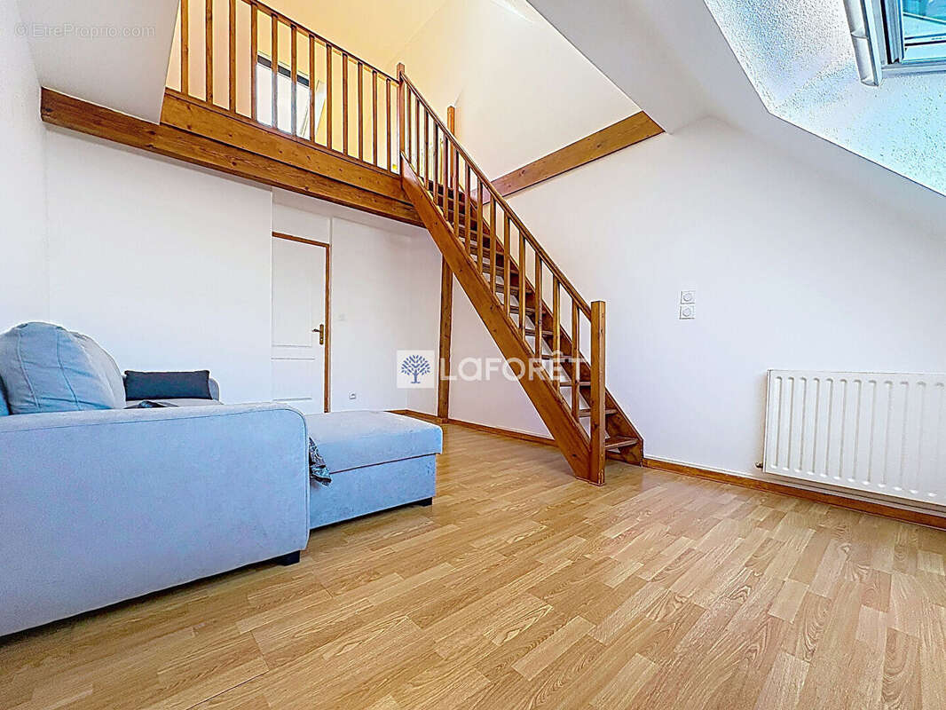 Appartement Beaucourt 4 pièce(s) 87m² - photo 2
