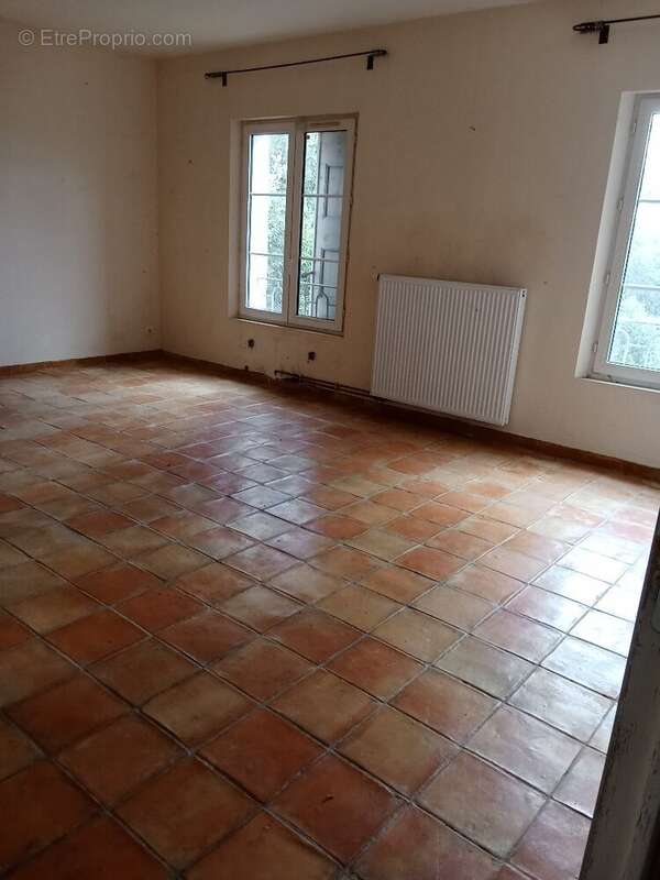 Maison à DURFORT-ET-SAINT-MARTIN-DE-SOSSENAC