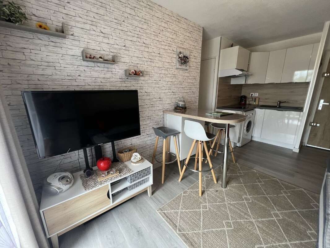 Maison à SAINT-CYPRIEN