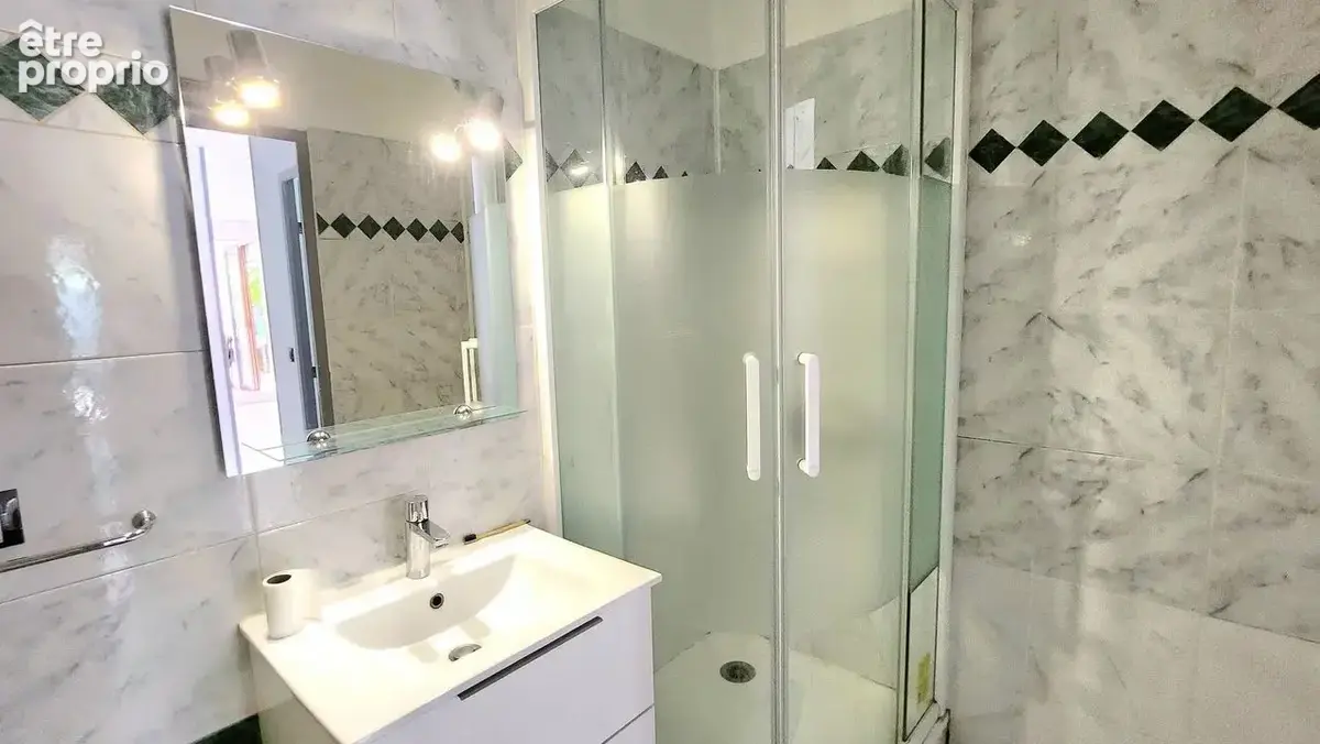 Appartement 49 m² à Plan-De-Cuques  - photo 11