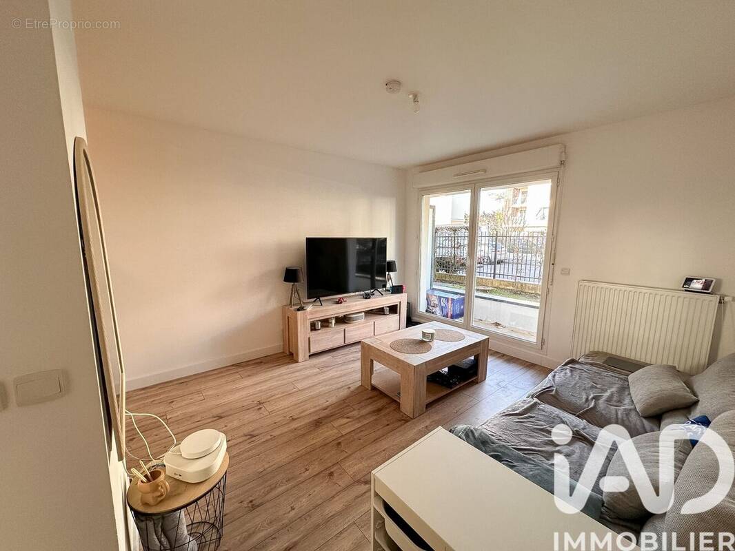 Photo 1 - Appartement à DAMMARIE-LES-LYS