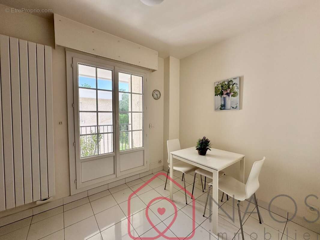 Appartement à FONTENAY-AUX-ROSES