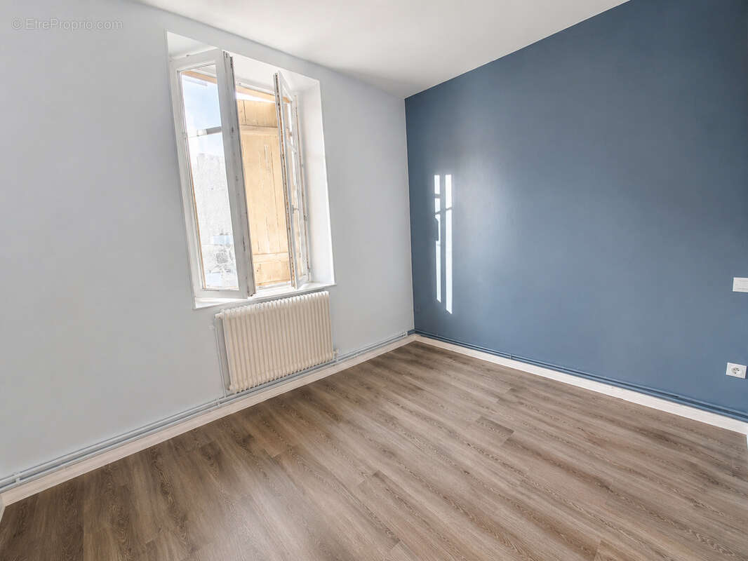 EPINAL Appartement Type F4 - 74,28 m2 - photo 3