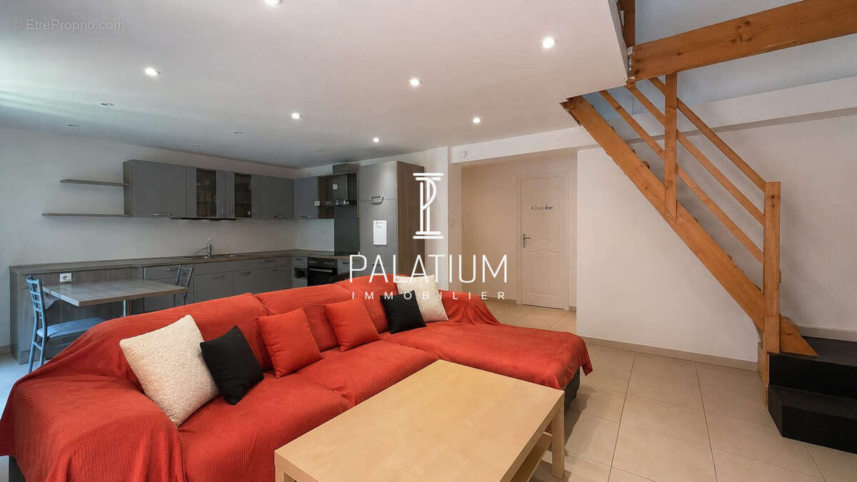 Appartement à SAINT-RAPHAEL