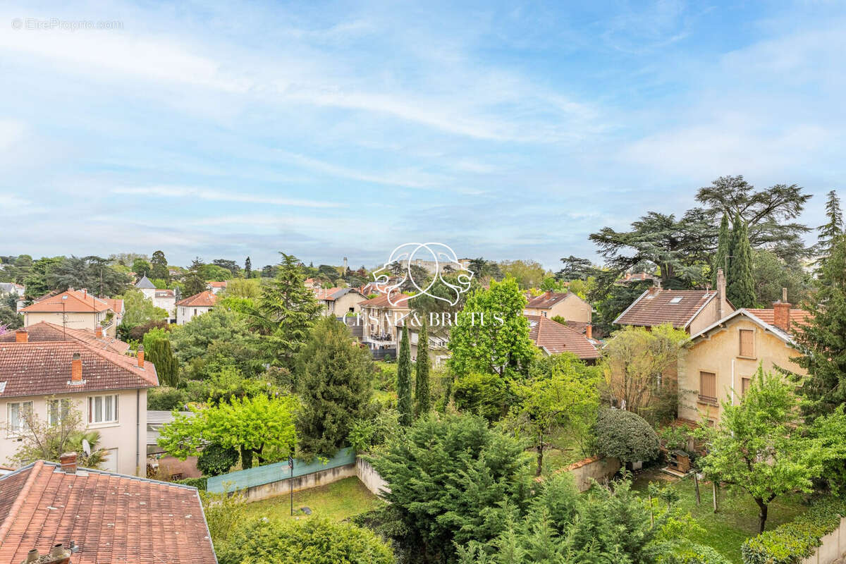 Appartement à LYON-3E