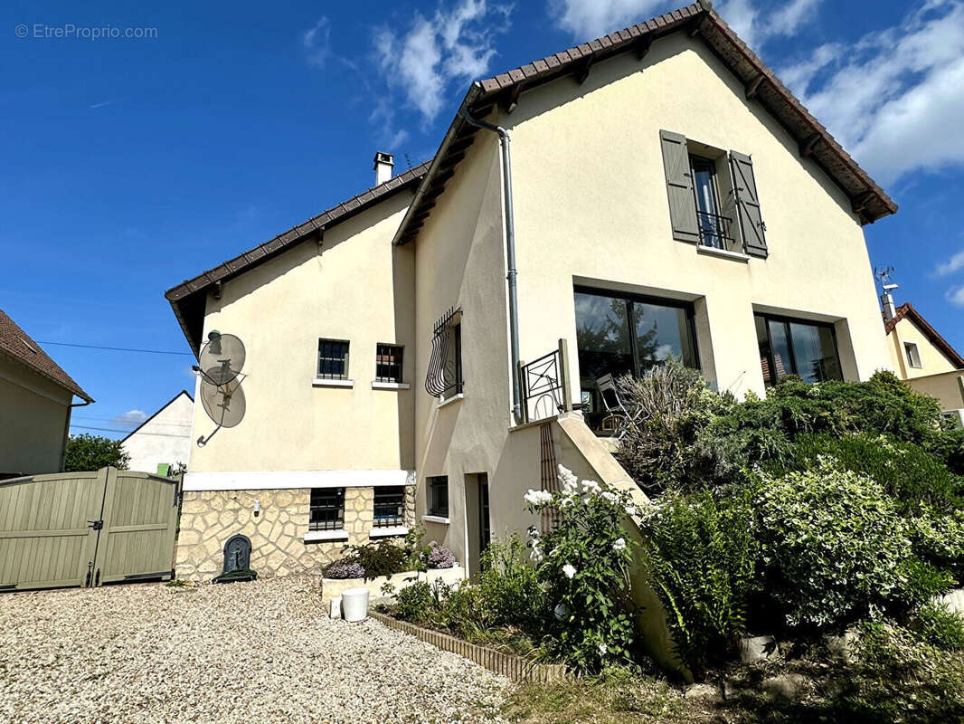 Maison à TAVERNY