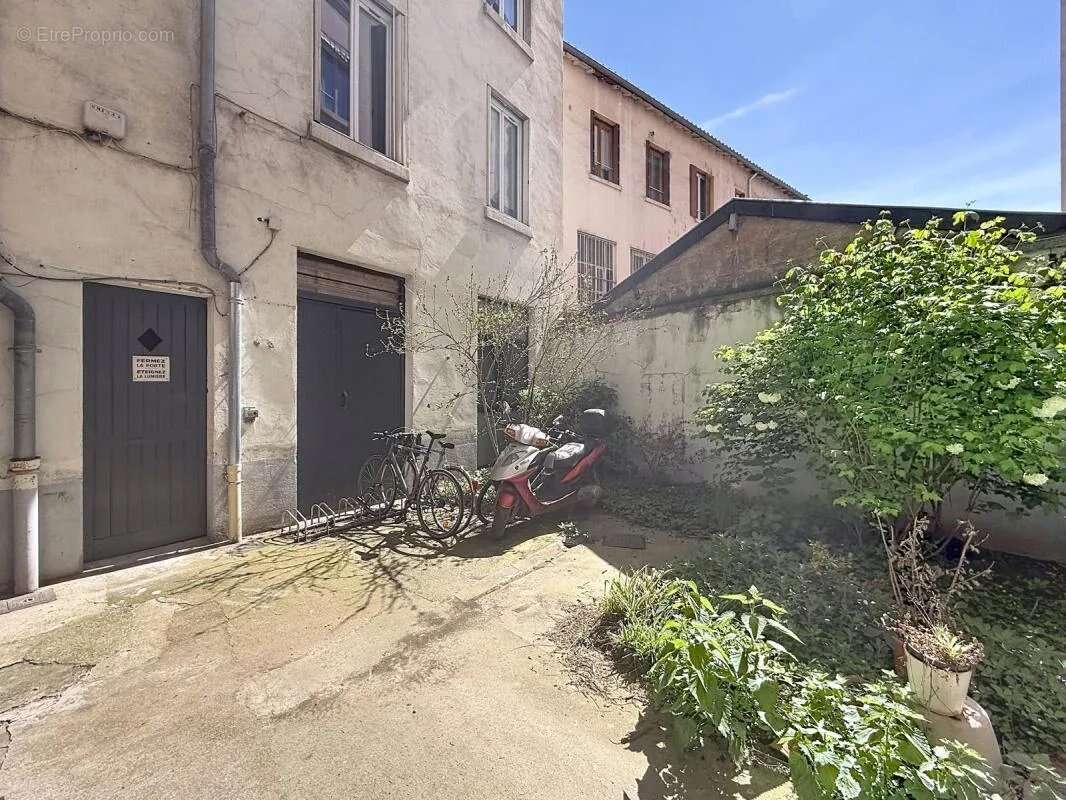 Appartement à LYON-7E