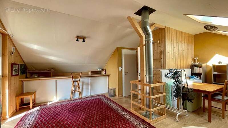 Maison à THOIRY