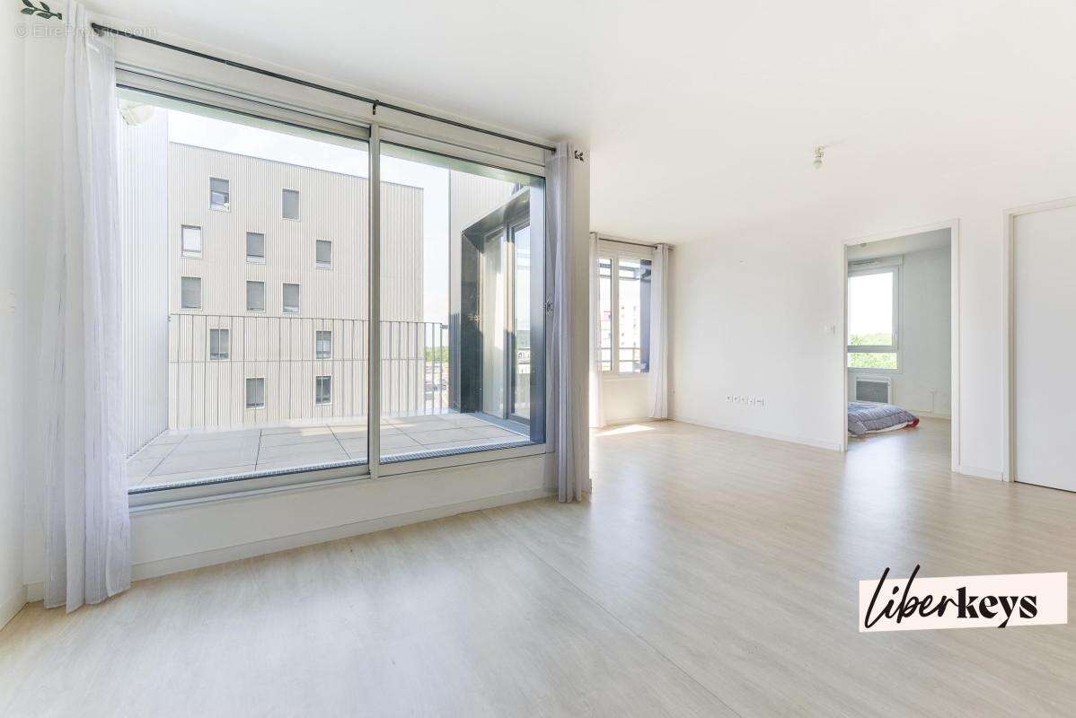 Appartement T3 avec balcon et double parking Saint-Herblain - photo 7
