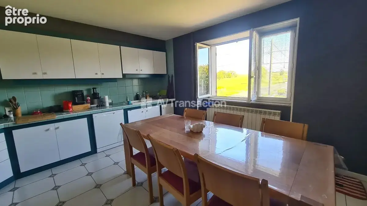 Maison 10 pièces 300 m² à vendre à Fresne-Saint-Mames (70130) - photo 192