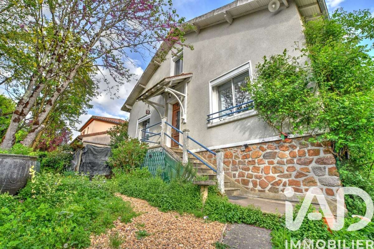 Photo 2 - Maison à SAINT-JUNIEN