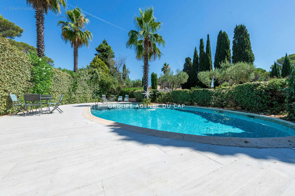 Villa valescure proche centre commercial a pieds - photo 11