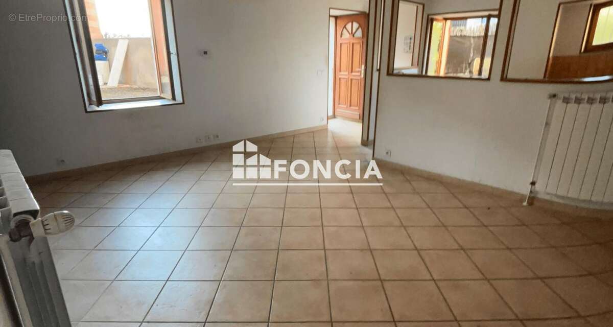 Appartement à VILLARD-BONNOT