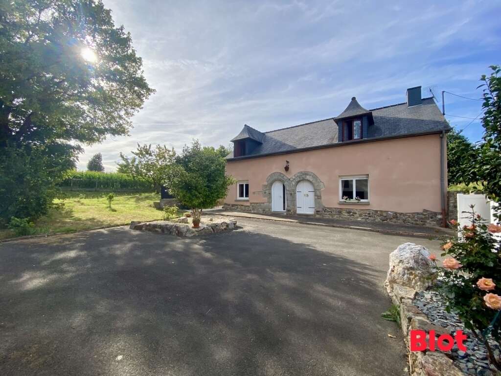 Maison 4 pièces 92 m² à vendre à Landujan (35360) - photo 4