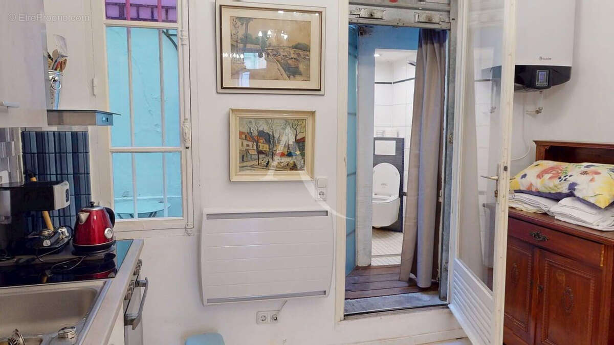 Commerce à PARIS-18E