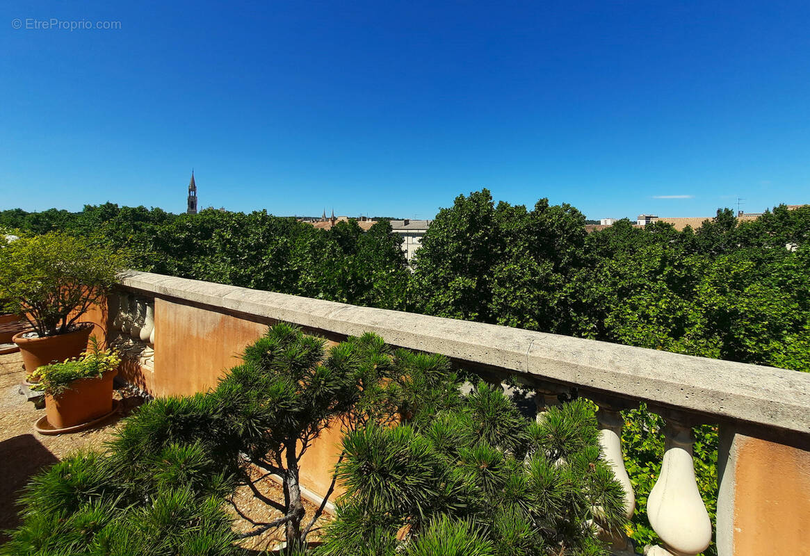 Appartement à NIMES