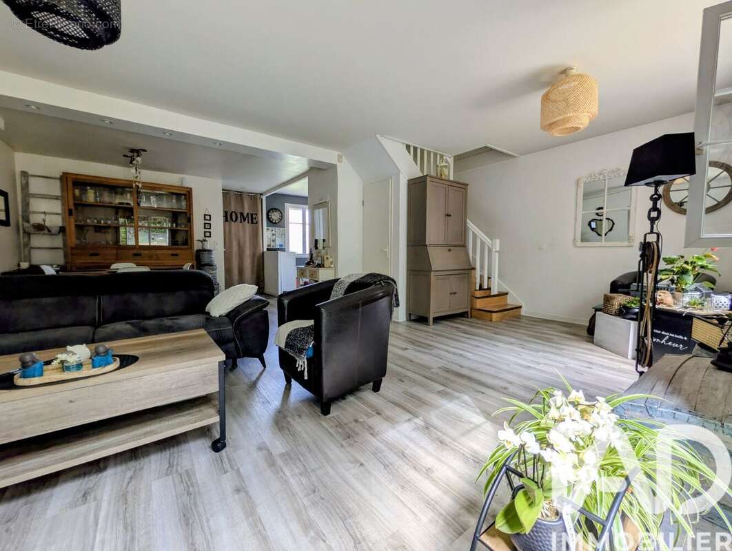 Photo 6 - Maison à FLEURY-MEROGIS