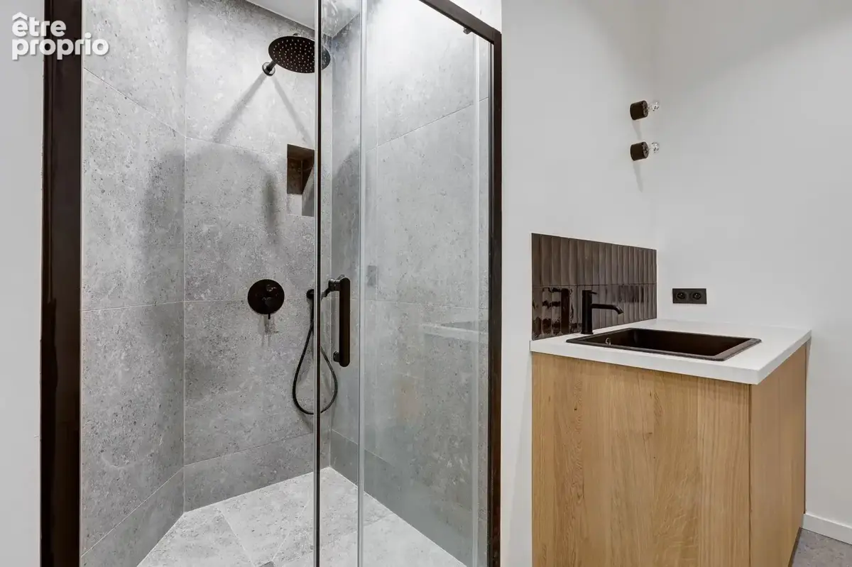 Paris 8ᵉ – Élégant 2 pièces de 57 m² – Idéal profession libérale ou pied-à-terre - photo 17