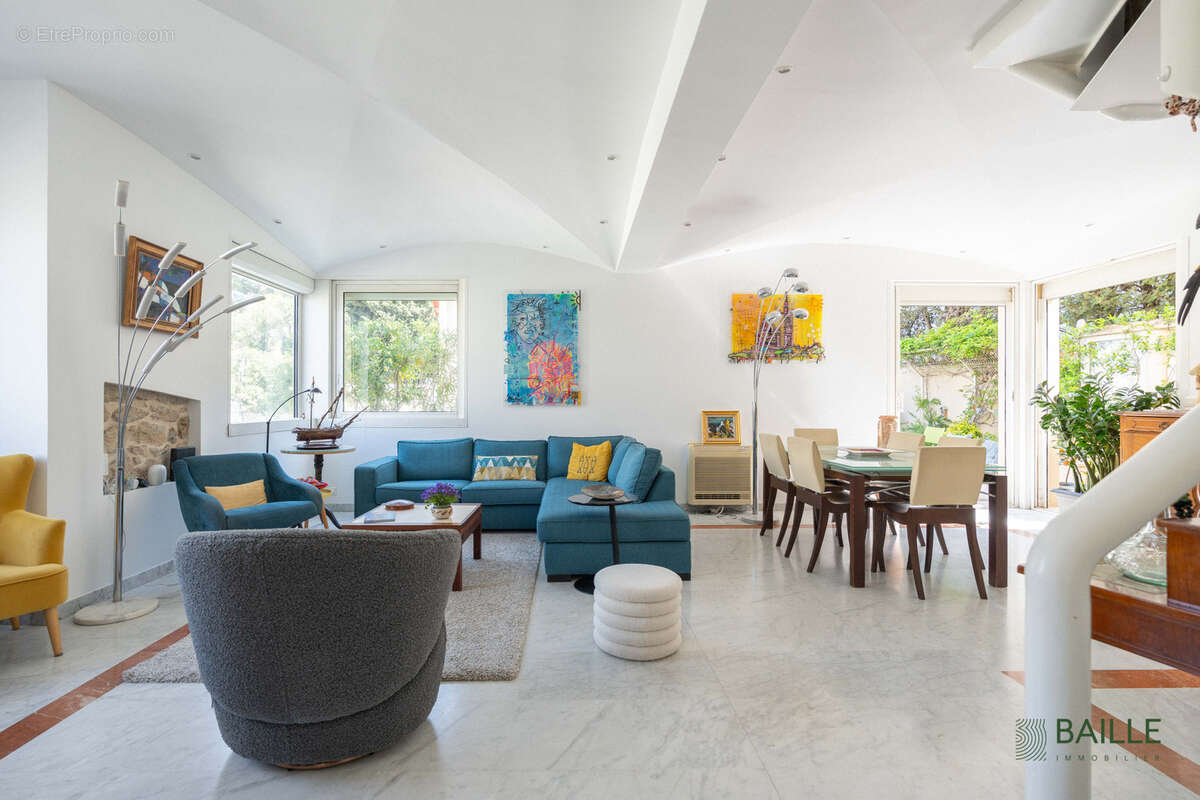 Maison à MARSEILLE-7E
