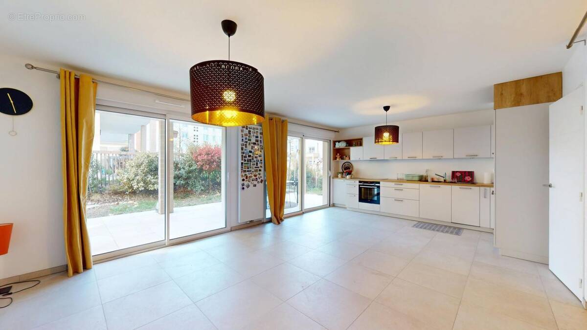 Appartement à CALUIRE-ET-CUIRE