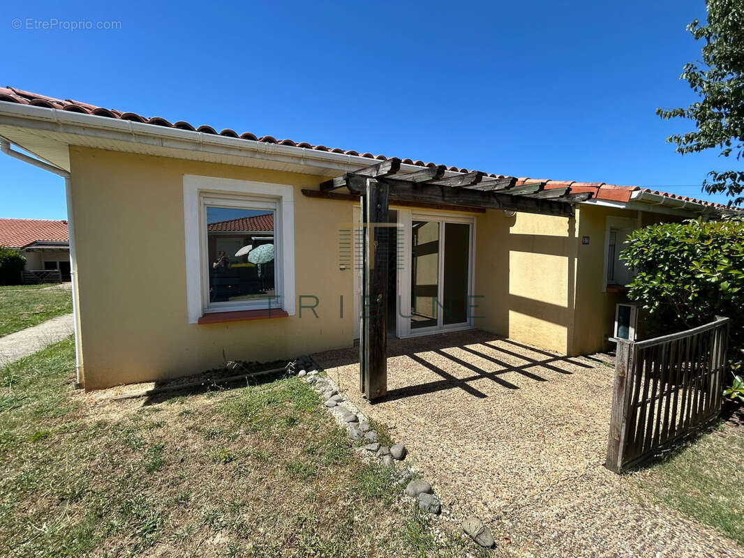 Maison T2 avec terrasse et parking   45,25 m2 loi Carrez   Résidence Villa Vermeil   Le Passage d’Agen - photo 2