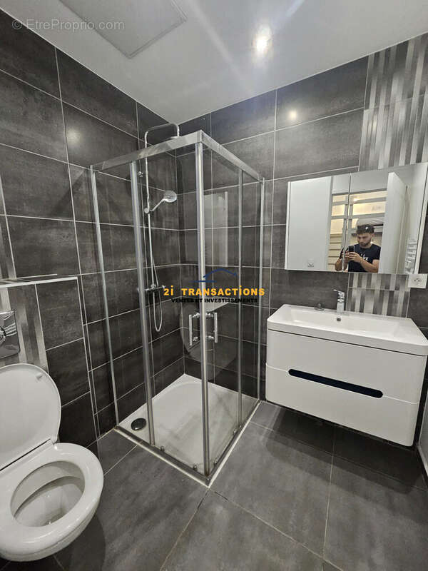 Appartement à SAINT-ETIENNE