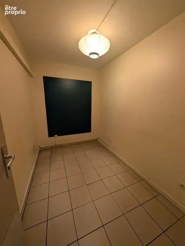 Commerce 78 m² à Saint-Pierre  - photo 2