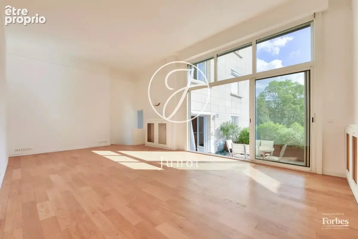 Saint-Cloud - VAL D'OR - Duplex 161.29m² - 4 chambres - Terrasses 120 m² - photo 5