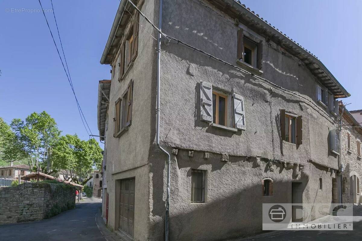 Appartement à SAINT-ANTONIN-NOBLE-VAL