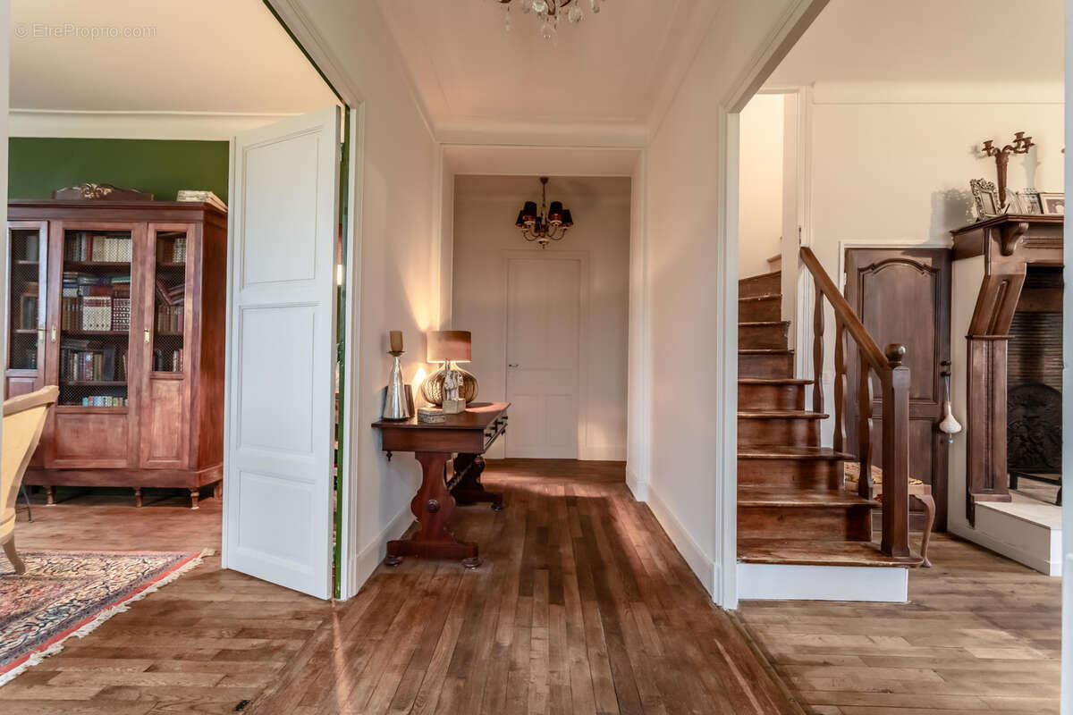 Maison à LAVERCANTIERE