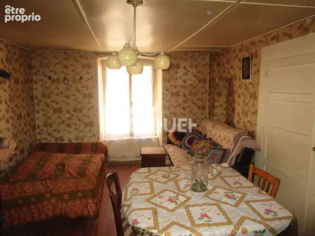 Maison avec dépendances et jardin - photo 5