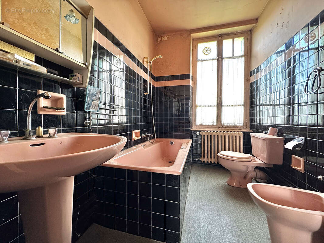 Maison à EVAUX-LES-BAINS