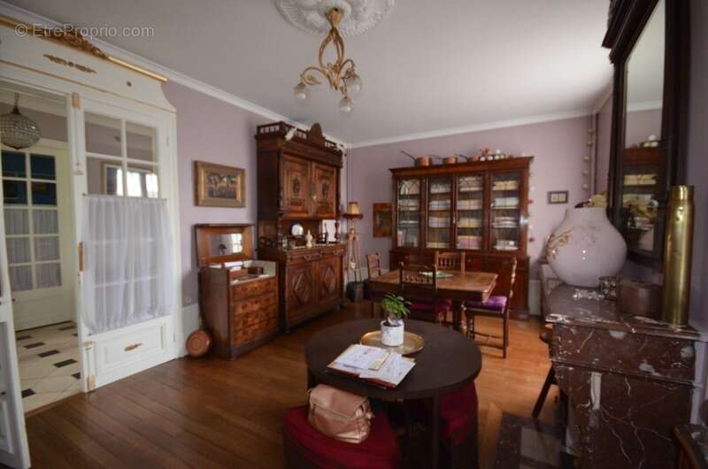 Maison à CHATEAU-THIERRY