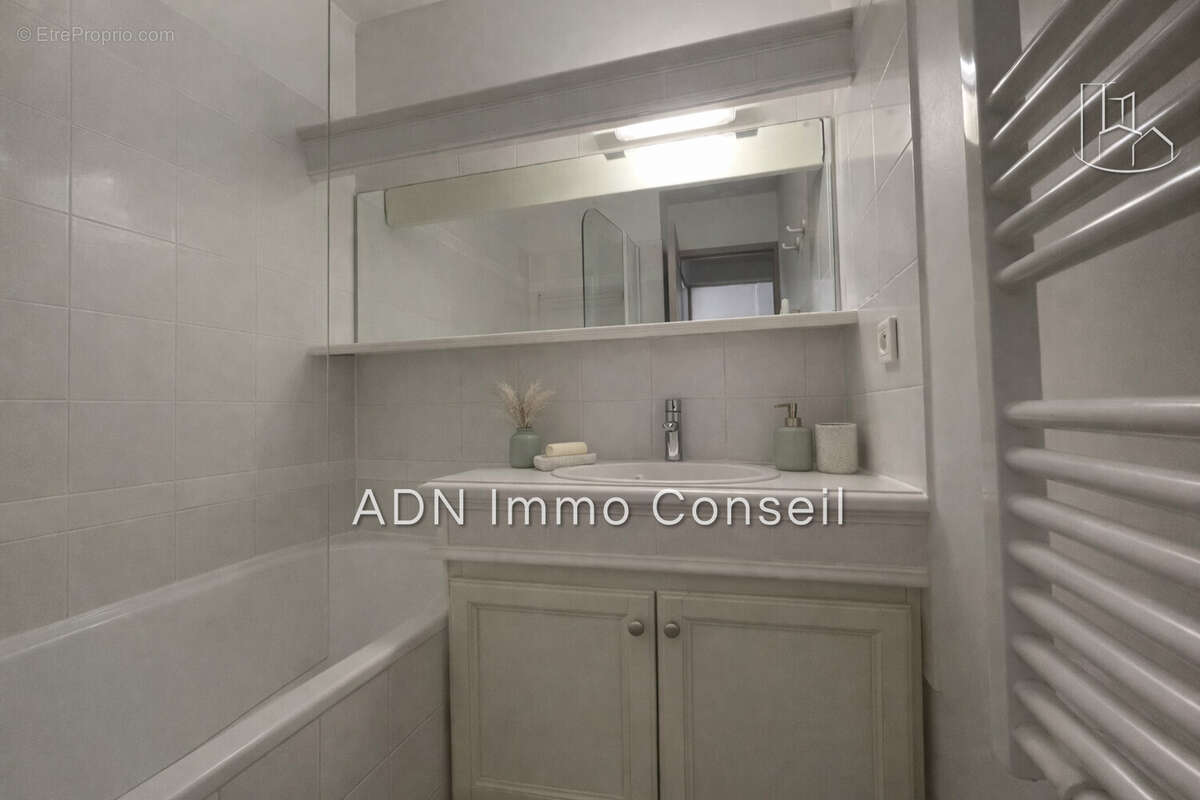Appartement à MALLEMORT