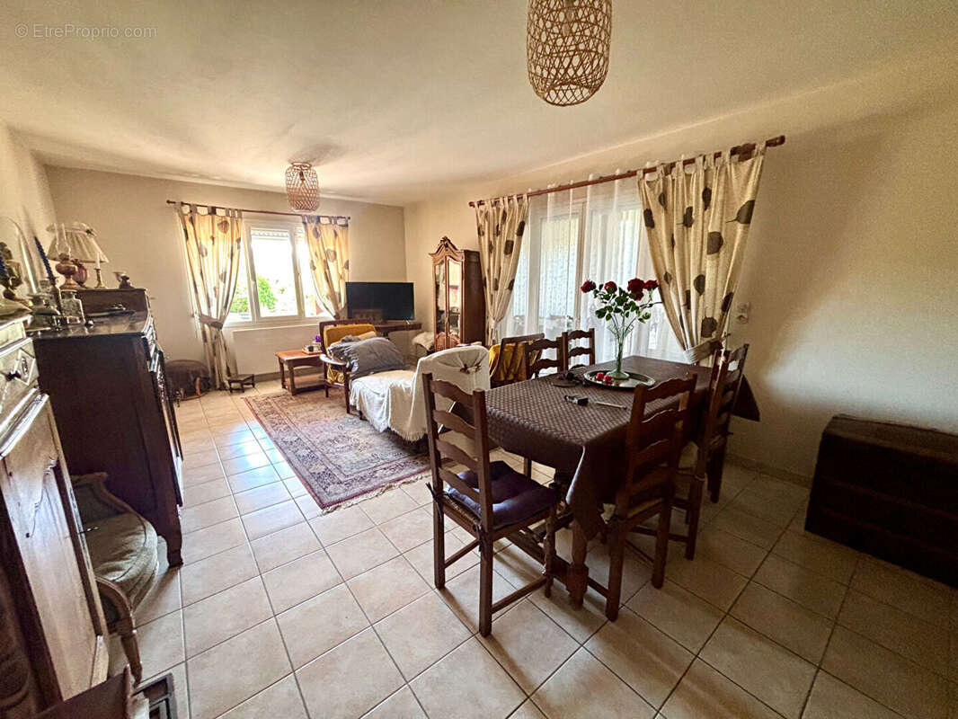 À VENDRE  Maison de plain-pied avec jardin à Saint-Paul-lès-Dax - photo 4