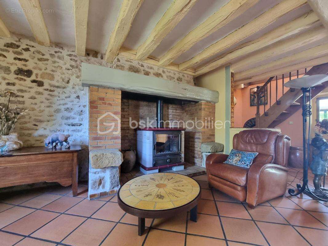 Maison en pierre_ 4 chambres_ jardin ! - photo 7