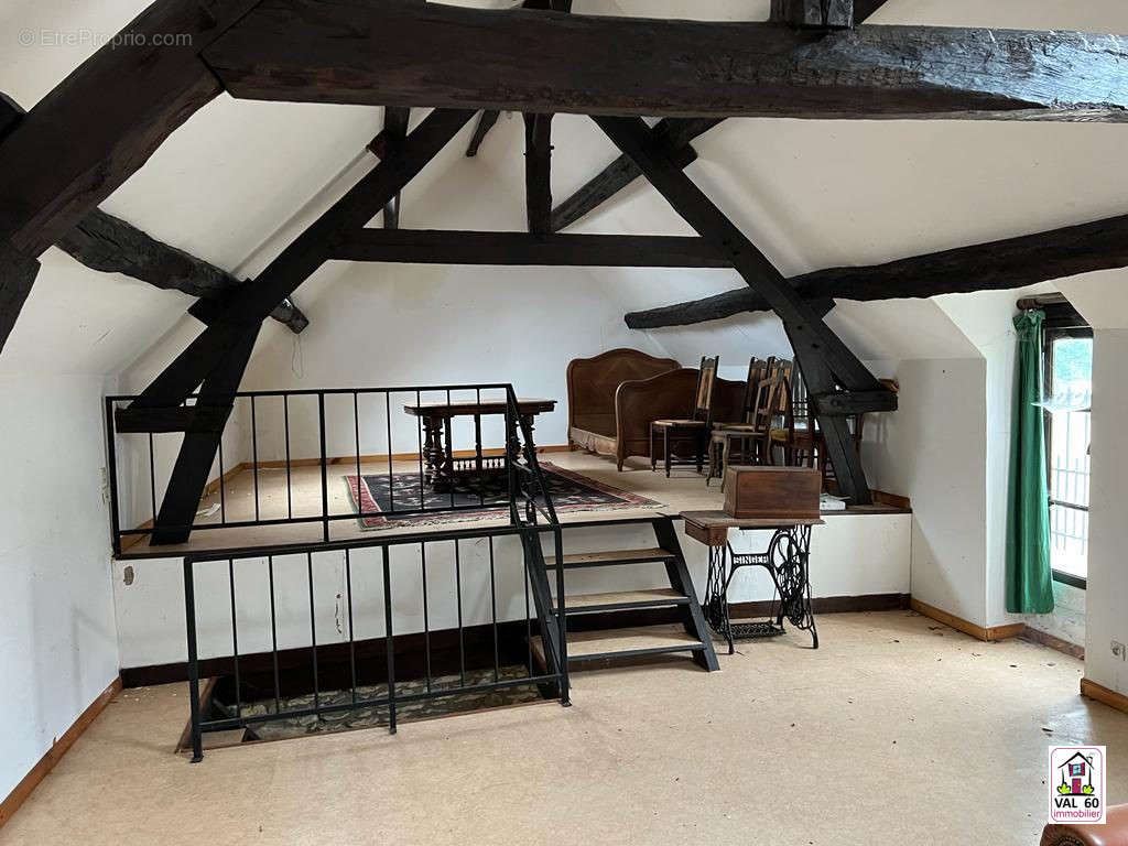 Maison à LIANCOURT