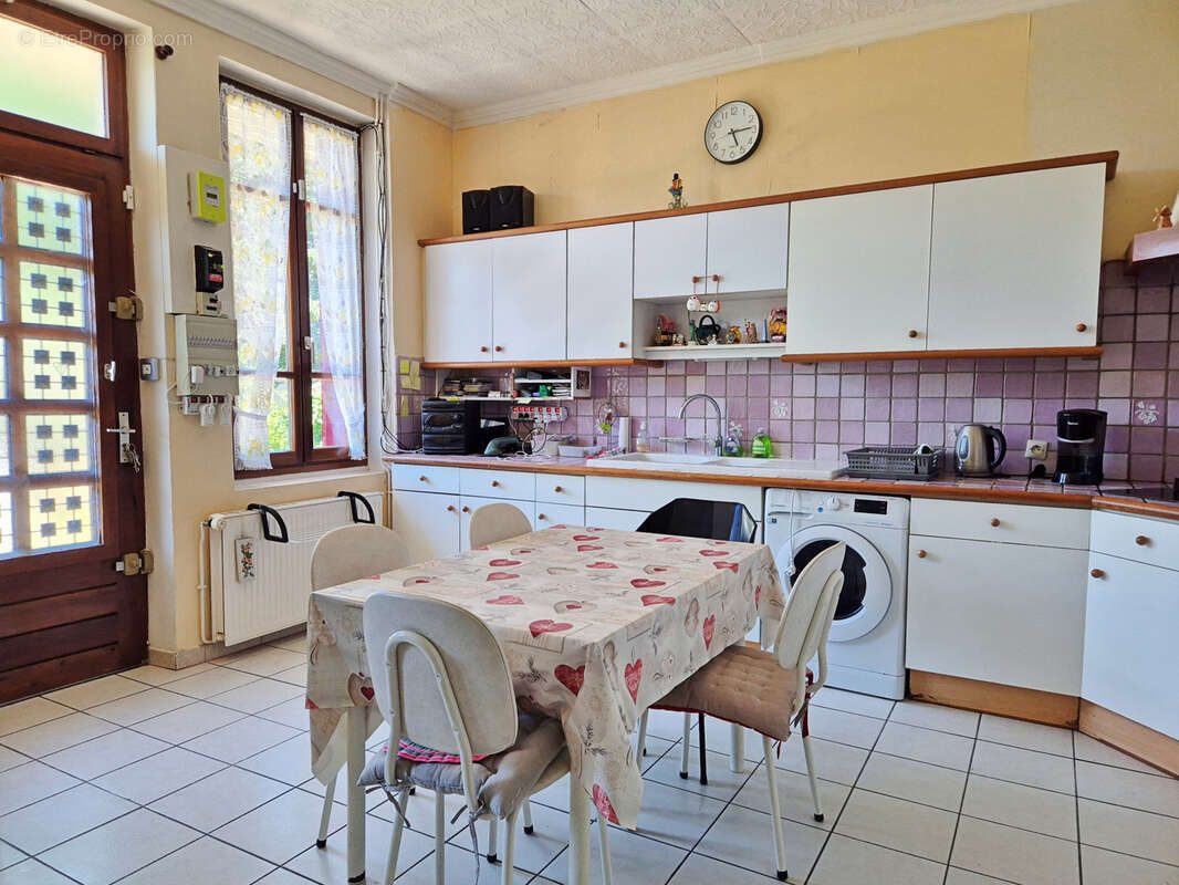 Maison à VILLEURBANNE